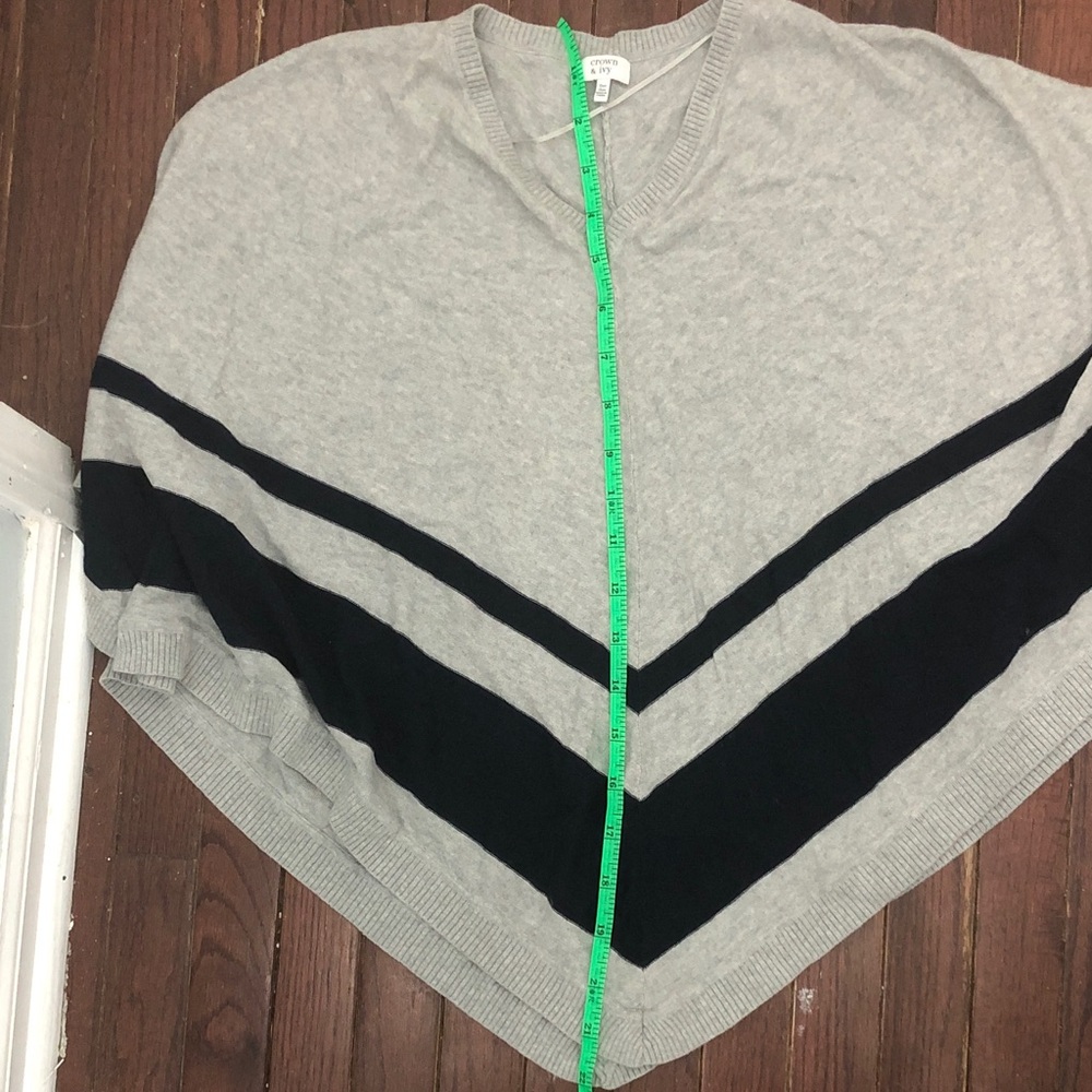 Crown & Ivy Gray and Navy Poncho Sweater - Picture 5 of 5